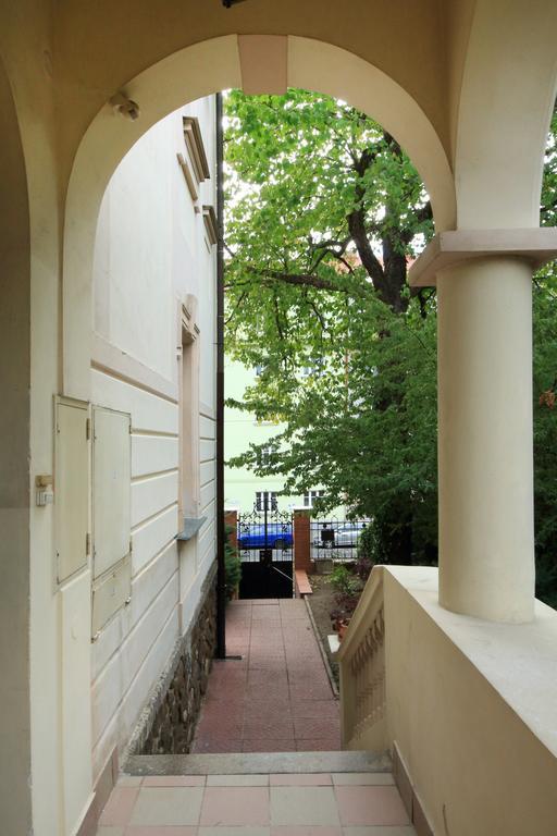 Historic Villa Apartments Praag Kamer foto